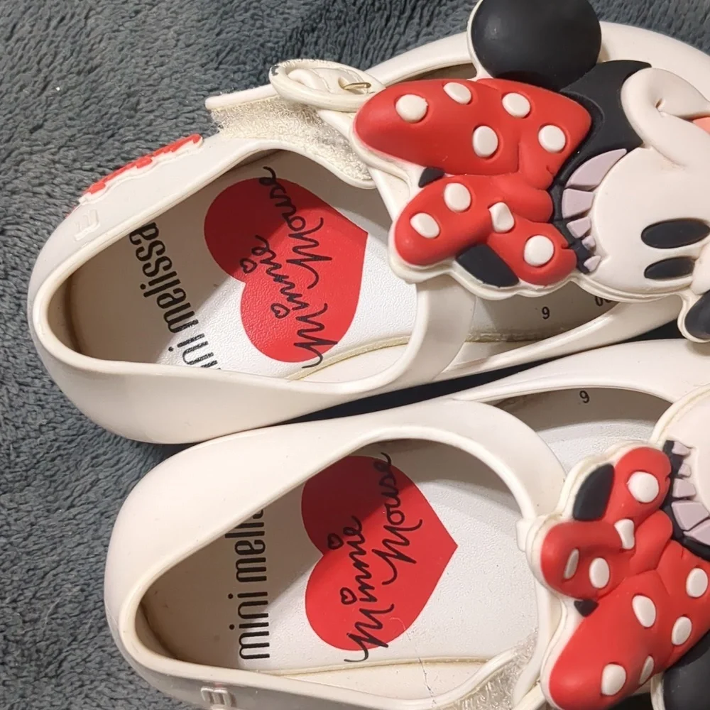 Mini Melissa Minnie mouse White and red Shoes girls size 6